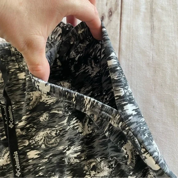 Columbia Fish Print Pajama Pants Men’s L Vintage Wide Leg Baggy Trout Loose Y2K - Picture 5 of 11